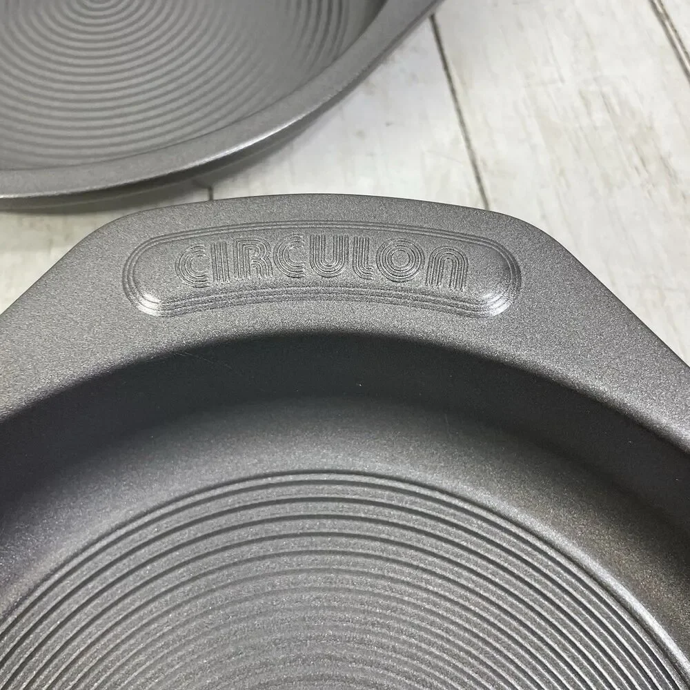 Circulon 9” Round Cake Pan  Total® Nonstick Bakeware Gray - Set Of 2 - New